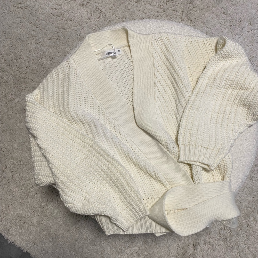 MISSGUIDED sweater - Picture 2 of 3